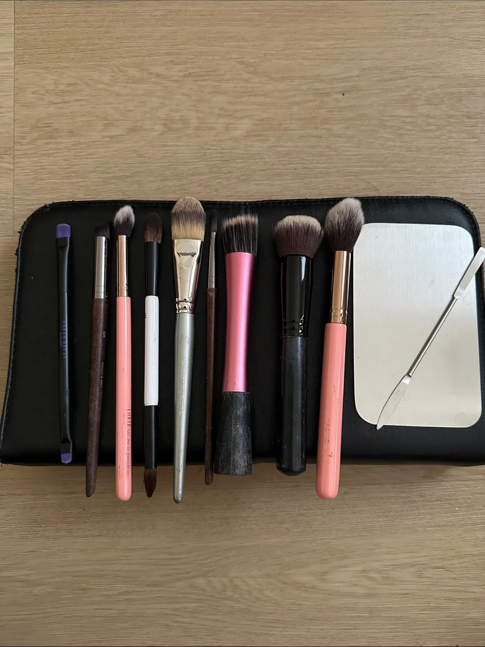 Makeup Artist Brushes and Case